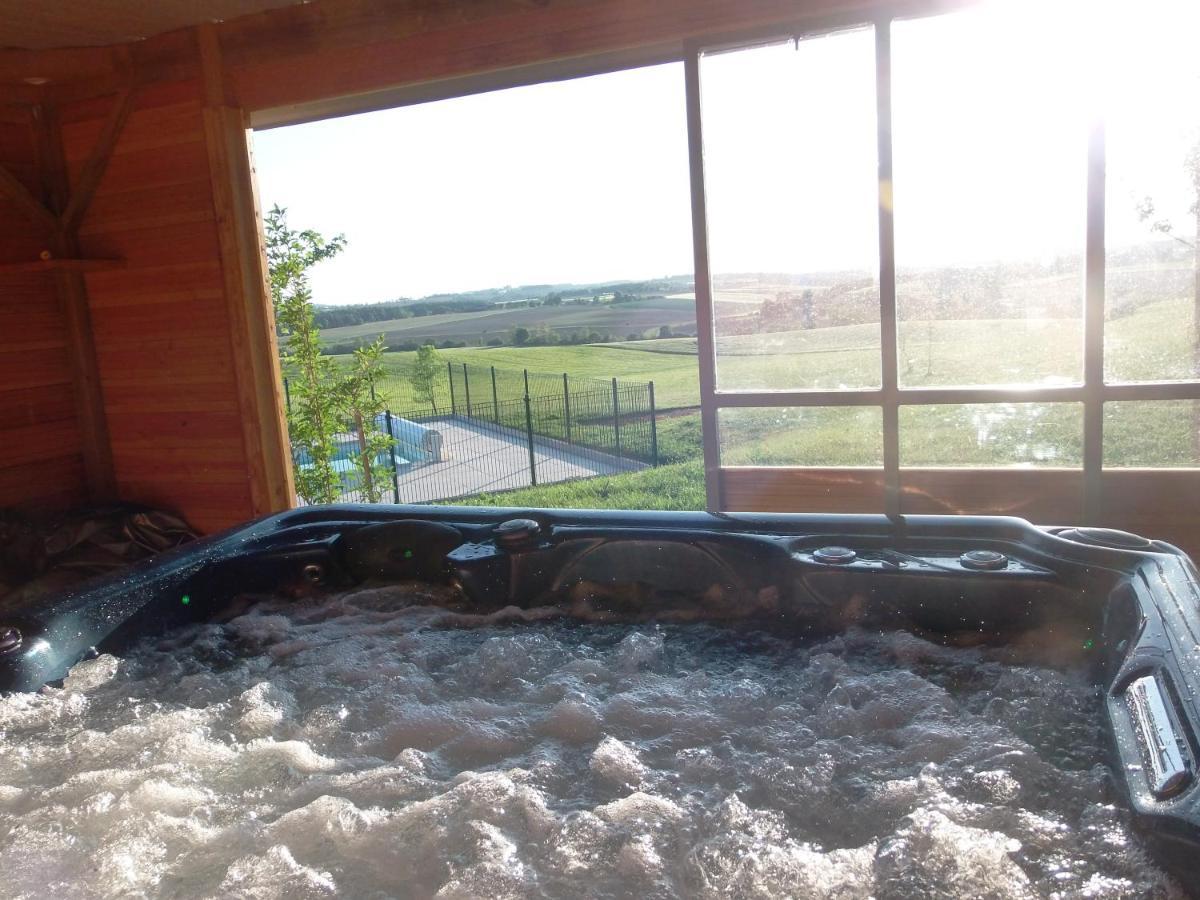 Roulotte Acces Privatif Spa Pauilhac Exterior foto